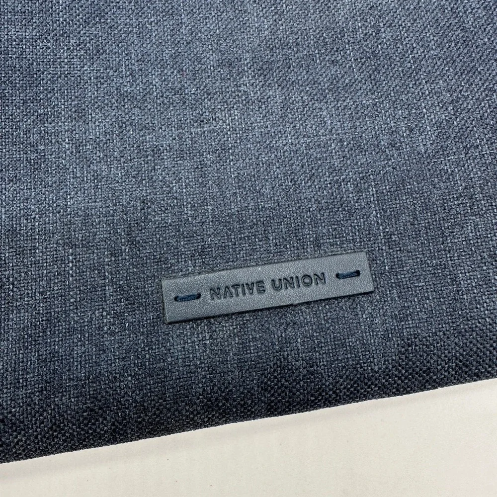Native Union Stow Slim for Tablet Zipper Top‎ Side Pocket 14
